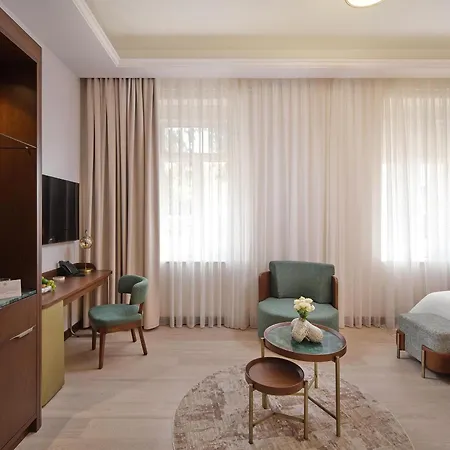 מלון Palazzo President