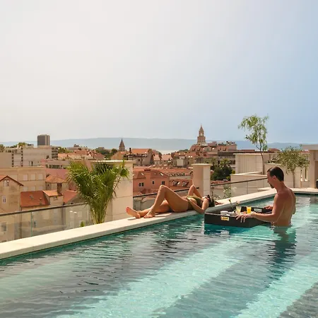 Palazzo President Hotel 5*