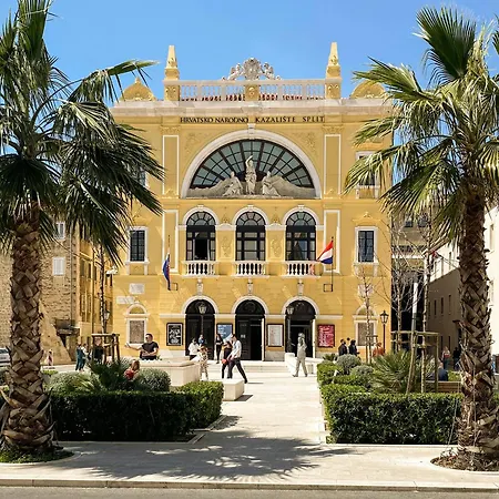 Palazzo President Hotel